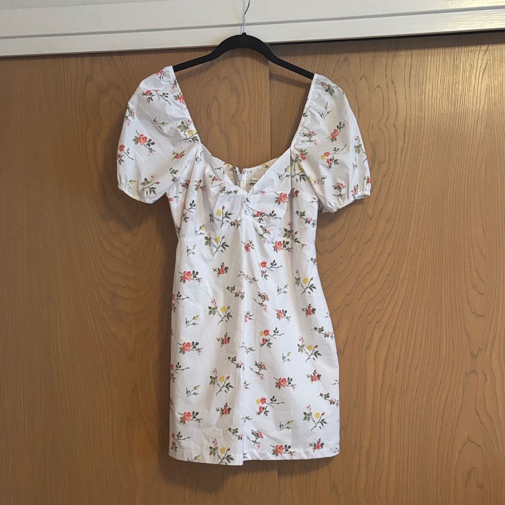 Abercrombie & Fitch Floral White Dress